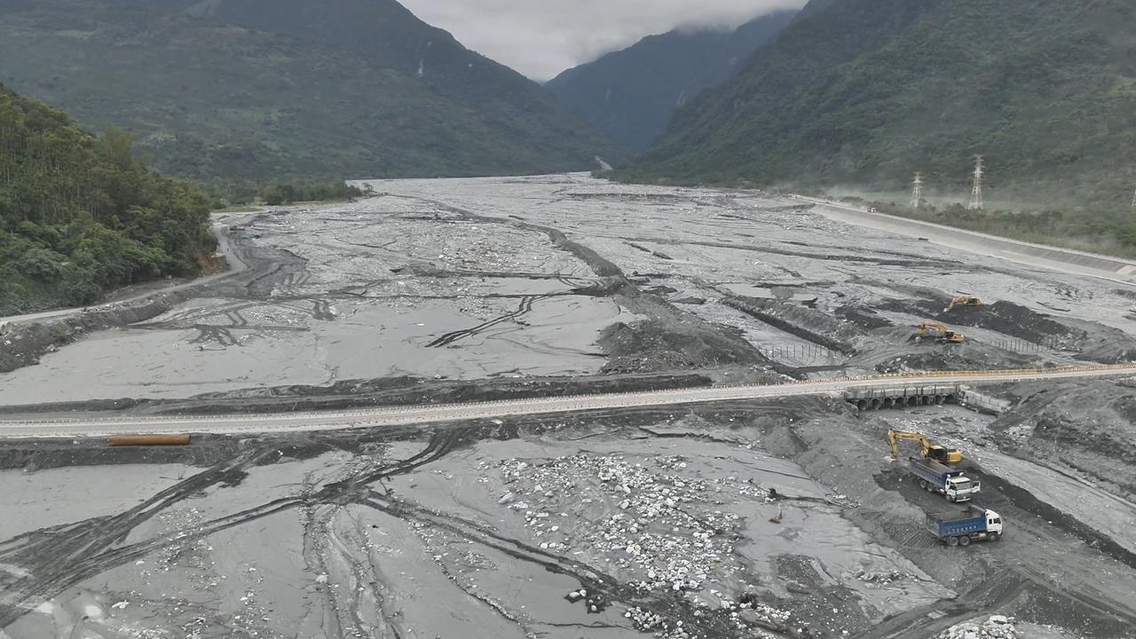 快新聞/馬太鞍溪堰塞湖紅色警戒 秀林鄉部分地區今中午12時起停班停課
