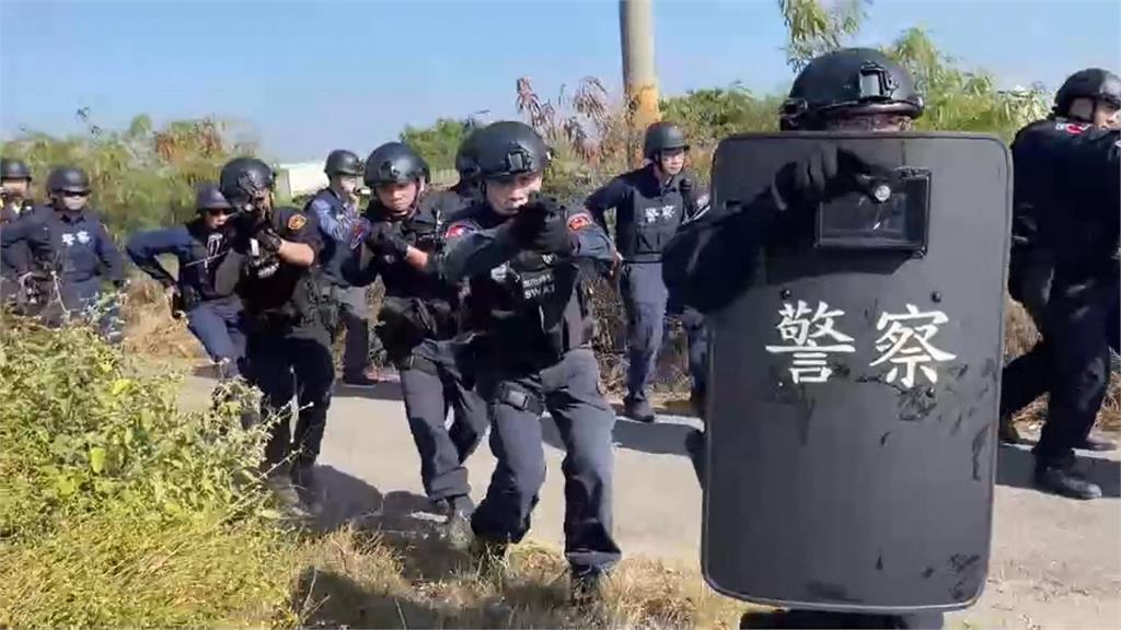 台南春節防搶演練　黃偉哲坐鎮　過程逼真