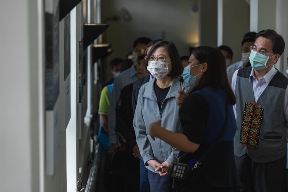 快新聞／參訪布農族文化館 蔡英文：到了掛念的海端鄉完成台東之旅拼圖