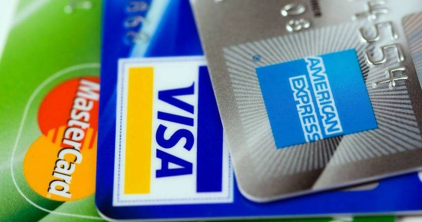 報稅季將至！國銀信用卡優惠戰開打　「這家」新戶最高回饋26%