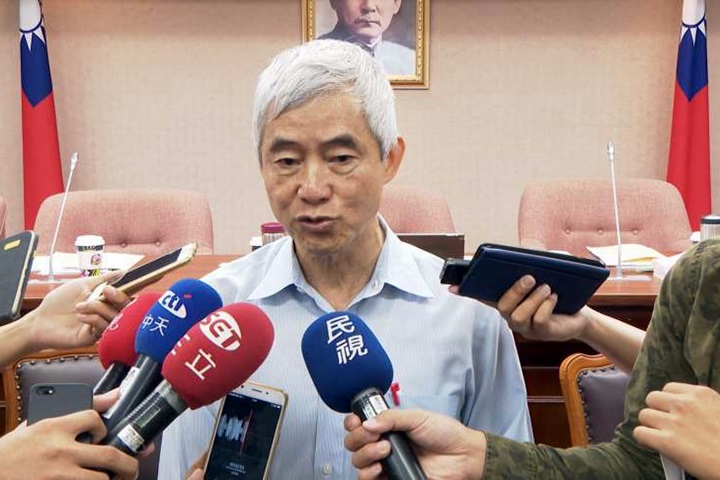 連假國道離峰7折反塞爆？賀陳旦顯擔憂