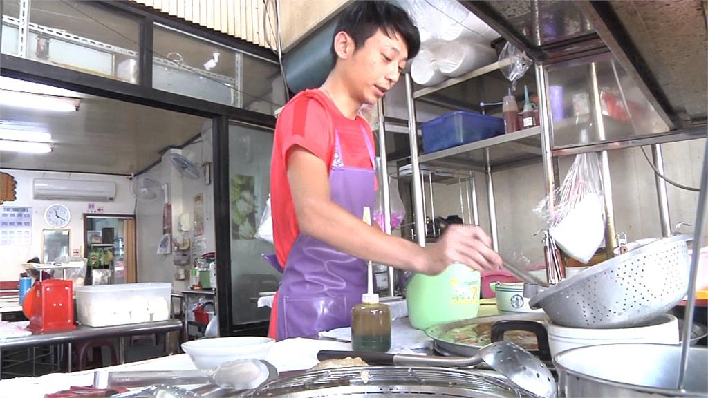雲林75年肉圓店　第三代老闆捨棒球夢接家業