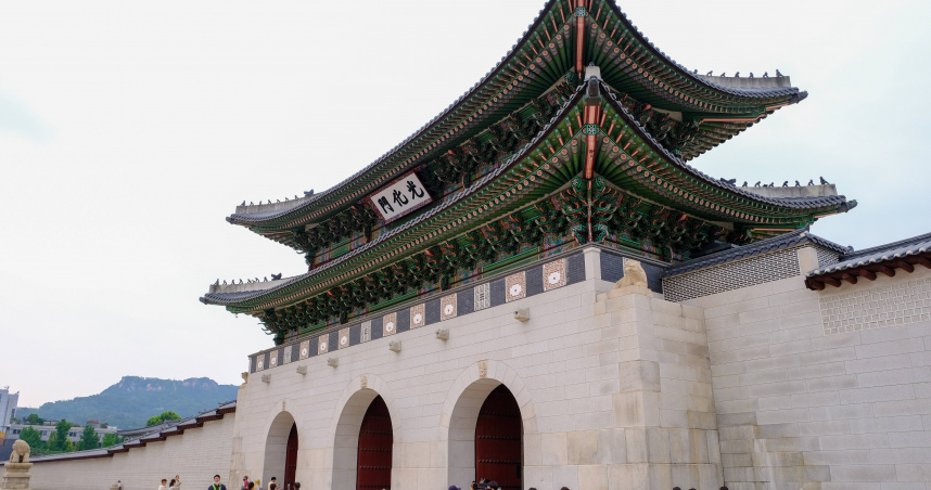 出國最怕天氣糟！旅韓部落客示警這時段別去　浪漫散步恐變一身狼狽