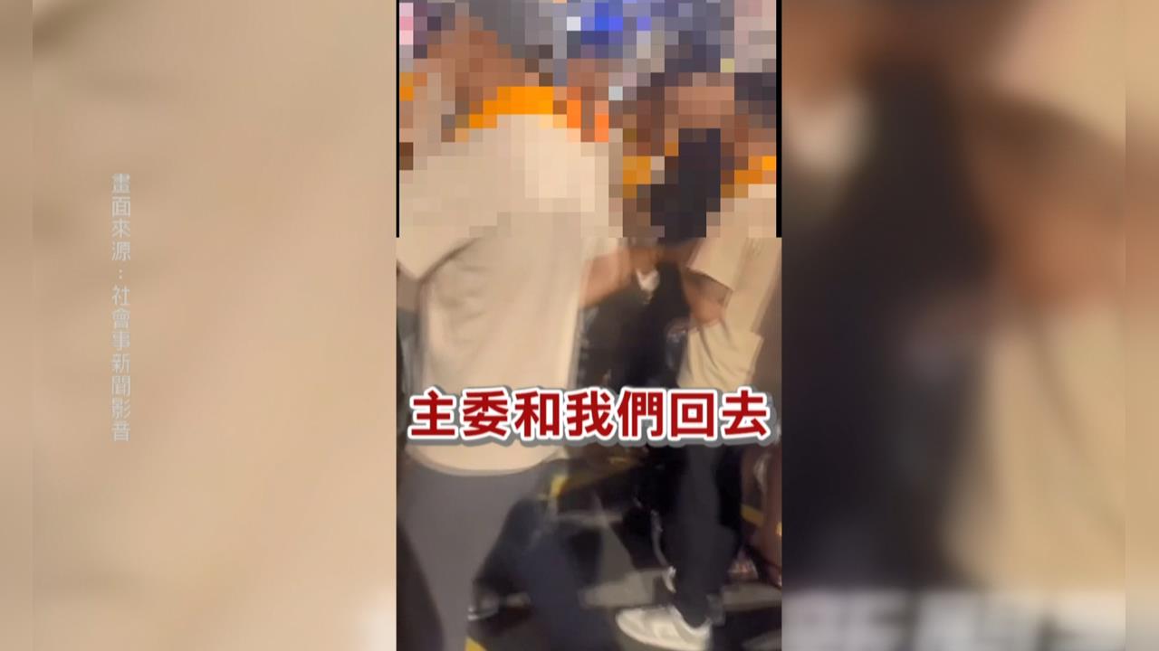 遶境煙火狂炸擾民！　宮廟主委阻擋執法與警爆激烈拉扯