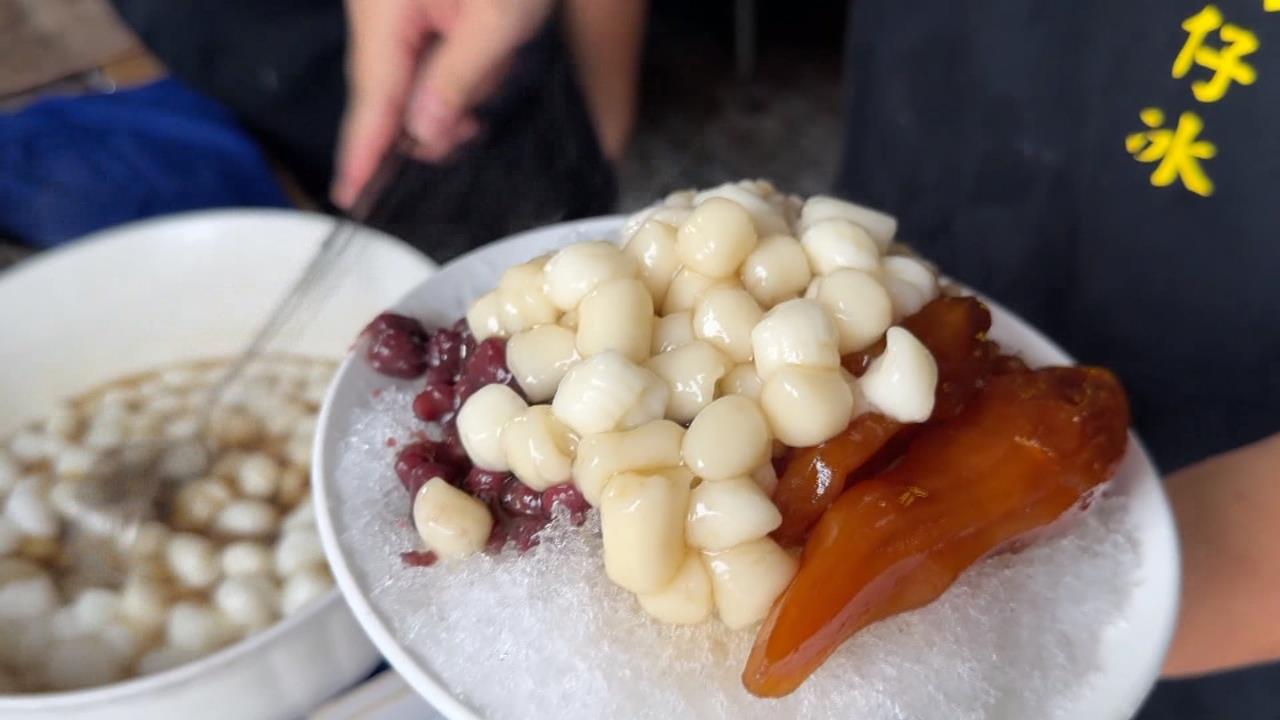 在地美食／飄香超過50年！　雲林莿桐古早味「冰火雙享圓仔冰」