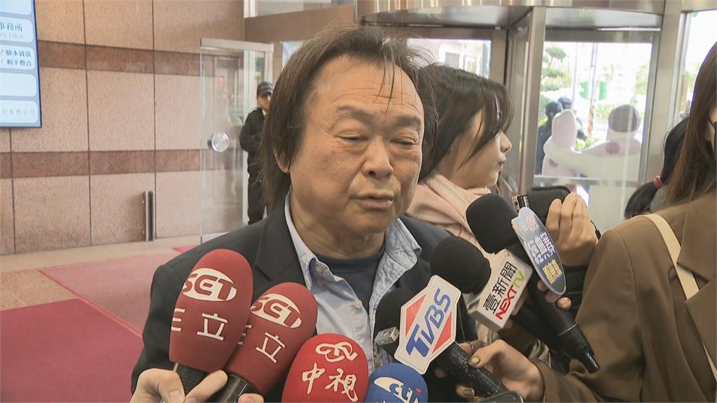 快新聞／欣欣百貨董座不是高嘉瑜！　王世堅：她是快樂仙女飛來飛去