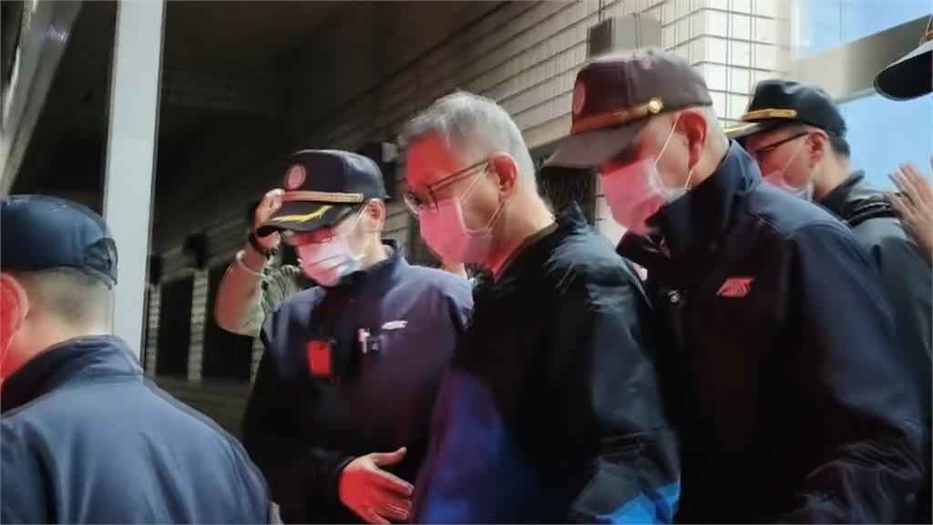 柯爸病情急轉直下傳病危！22晚間8：40現身新竹台大探視