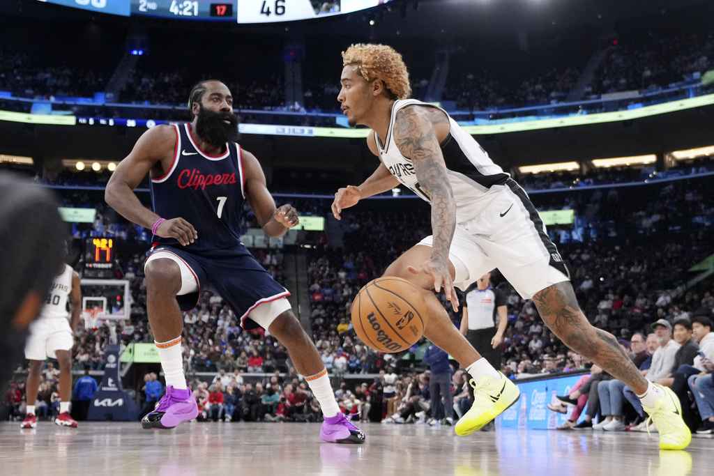 NBA(影)／擺脫「監視器防守」惡名　哈登一人守全隊助快艇勝馬刺