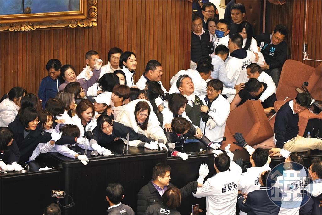 【大罷免藍綠對決】罷免立委農曆年後全面開戰　揭朝野攻防盤算