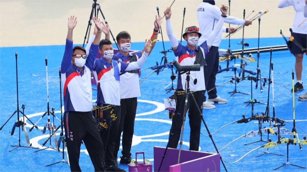神射手！　繼2004年雅典奧運之後　台灣射箭男團奪奧運銀牌　蔡總統祝賀