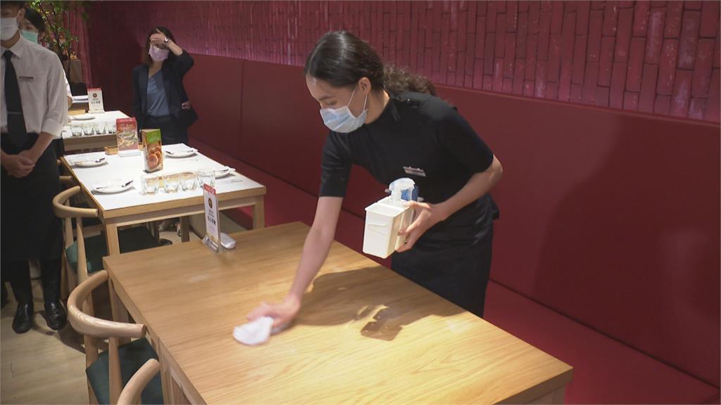 餐飲業回溫！瓦城優秀員工加薪4成　王品、六角等集團也調薪