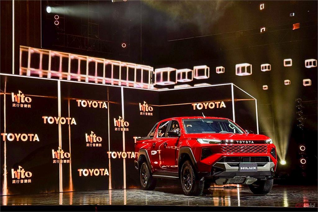 Toyota Hilux hito 流行音樂獎頒獎典禮首現身,163 萬起開放預售!