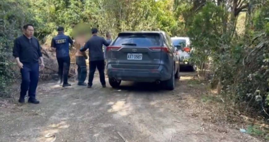 28歲女「疑遭車輾」裸身慘死玉里公墓　涉案犯嫌竟是「7連霸鄉代」子　