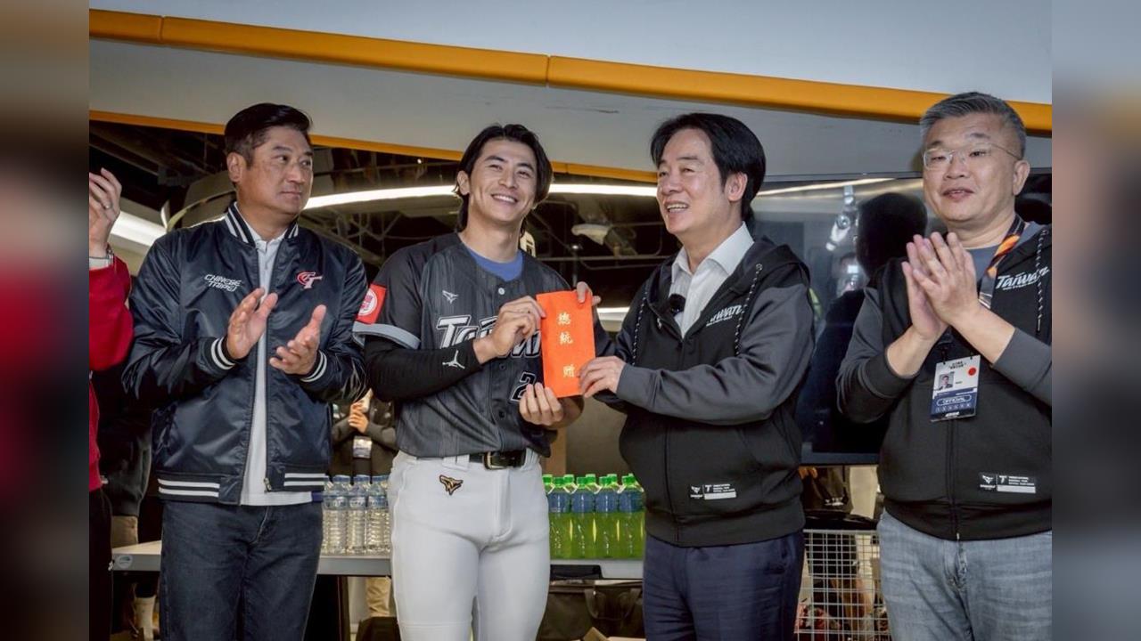 快新聞／賴清德發聲了！經典賽台灣隊14比0大勝捷克　總統親謝「10號隊友」