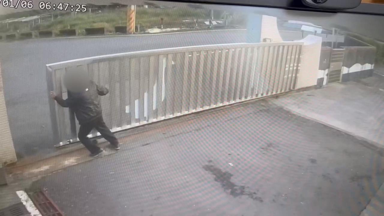 鋼門壓死警衛案！　宜蘭養鴨中心負30%責任判賠80萬