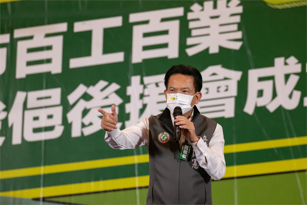 朱立倫嗆總統「最好全台灣99%都投她」 　林俊憲反酸：自暴自棄