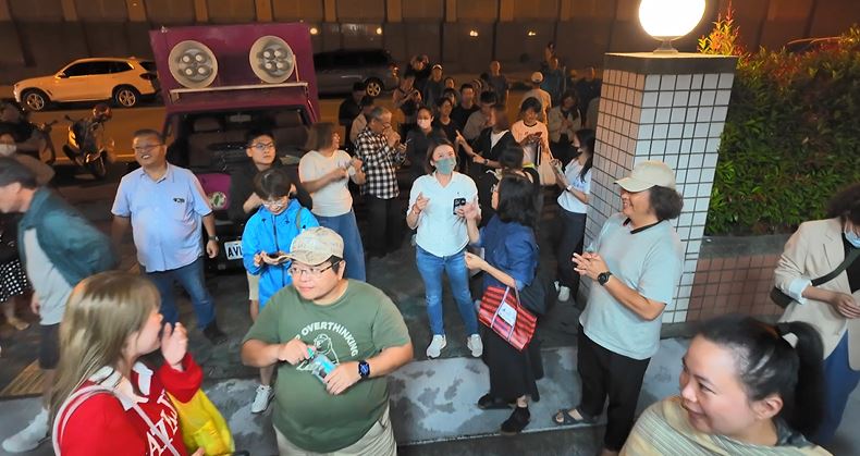 刪惡去了了！傅崐萁二階罷免連署32766份　中選會：沒用尺量