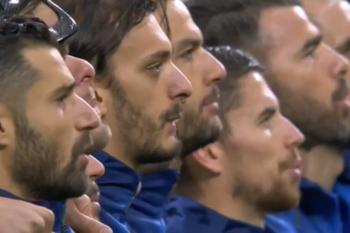 義大利無緣世界盃 球迷心碎門將哭