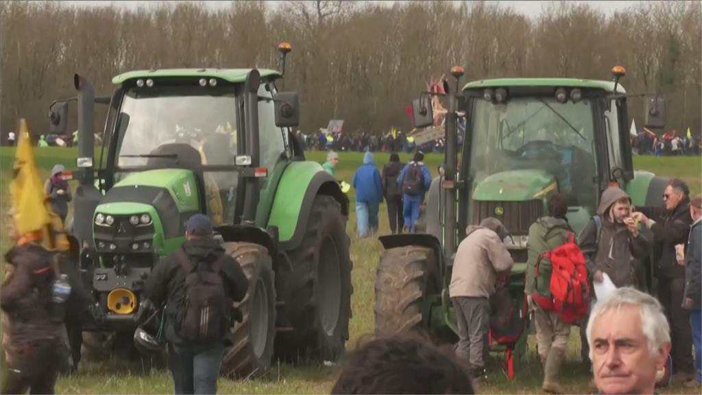 法國年改爭議掀波！6千人反對建水庫　圖利特定農民？與警爆衝突