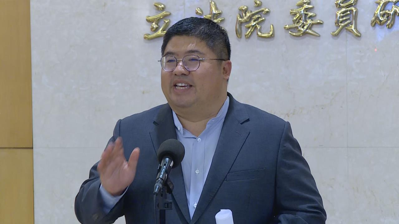 快新聞/美麗的誤會!獲鄒族名「Voyu」竟是山豬?蔡易餘解釋:AI不懂原住民語