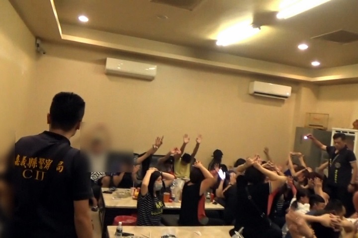討債逼死賭客 嫌竟追往火葬場確認靈位