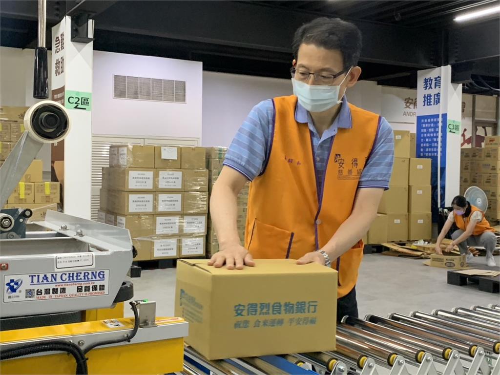 卡努重創南投仁愛鄉　安得烈食物銀行準備千箱愛心物資