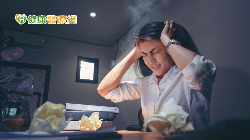 好累不想上班　專家教你擊退職業倦怠期