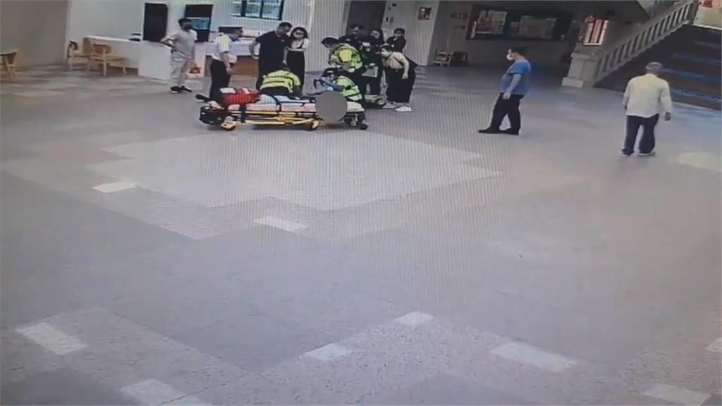 男縣府洽公突腹痛倒地　幸遇兩櫃檯員工急救搶命