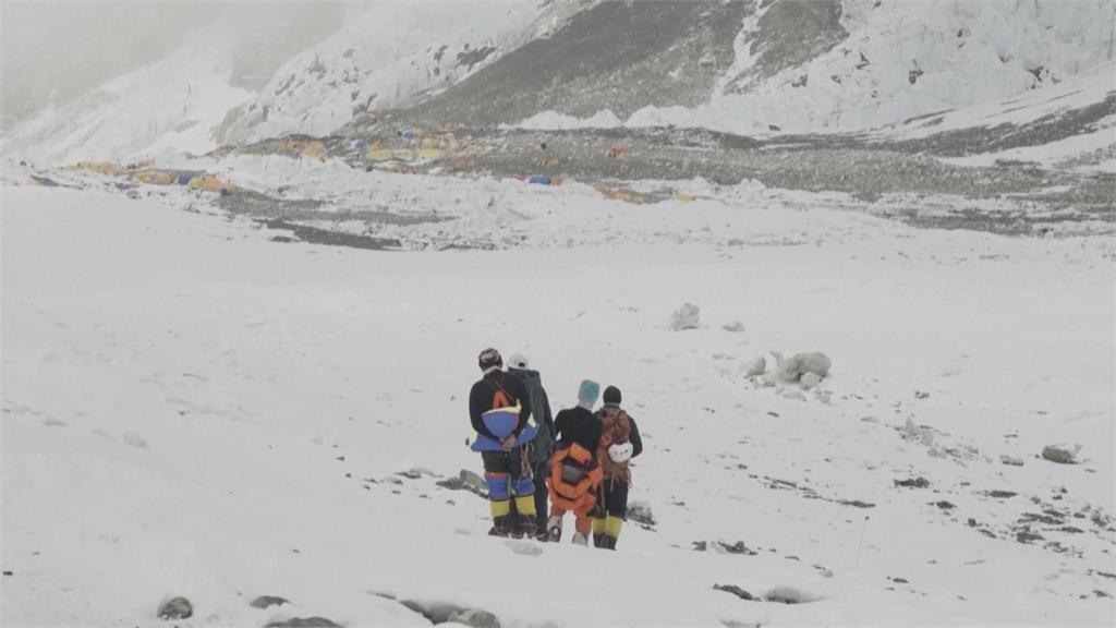 中國登山家張洪 亞洲首位征服聖母峰視障者