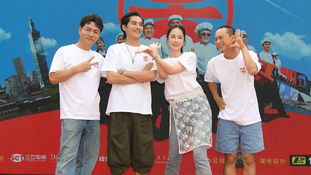 《請世界吃桌》藍正龍廚藝被大讚！浩子竟爆「獨家內幕」險出事 他緊急改口
