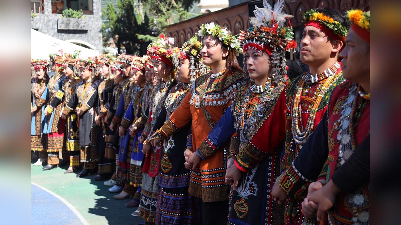 「多納黑米季」盛大登場祭典 青年會領聖火開道族人齊聚慶豐收