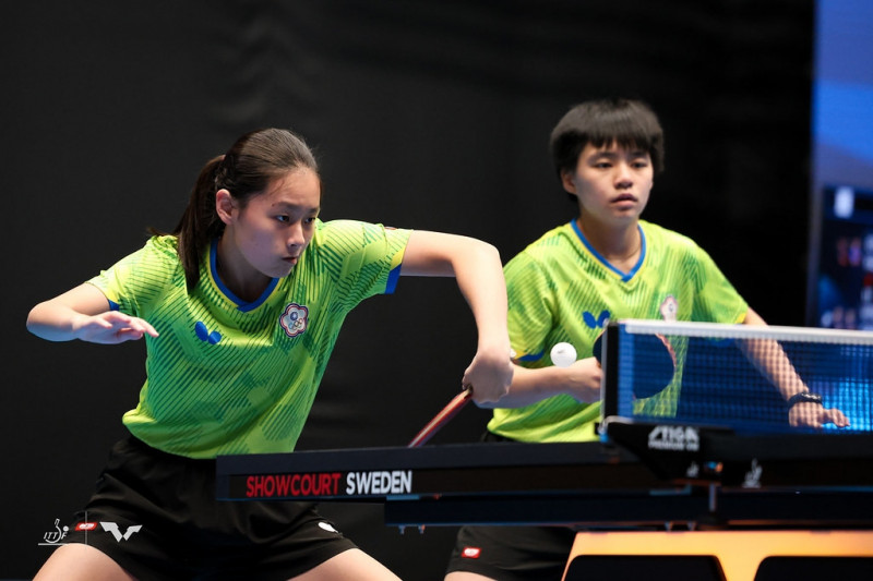桌球/直落三勝南韓勇奪U15女雙冠軍!陳忞昕/吳映萱首合拍就登頂