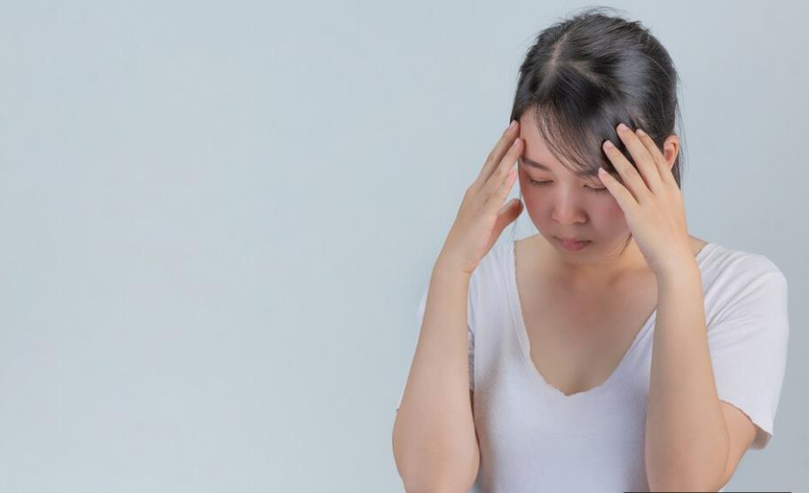 「頭暈」可能是健康警訊！中醫：氣血陰陽失衡、過勞飲食失調都是關鍵