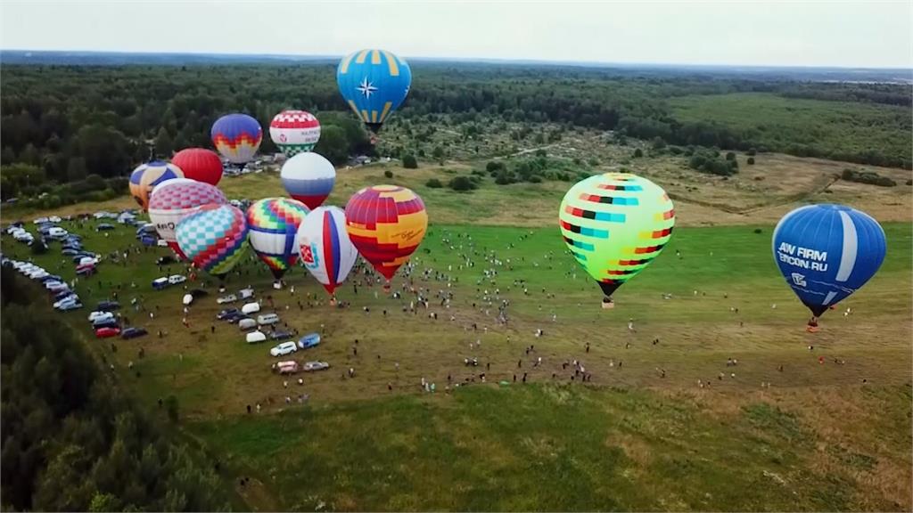 俄羅斯熱氣球節延期登場！因疫情取消夜間表演
