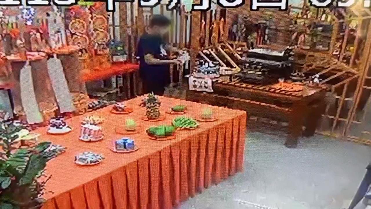 太神！　考上大學「還願筆」還錯地方　2神明連3晚入夢提醒