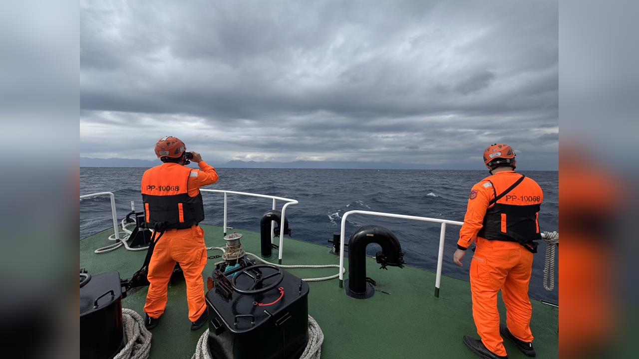 快新聞／F-16失事最新搜救進度　海巡署動員5艦24艇不放棄找尋失聯飛官