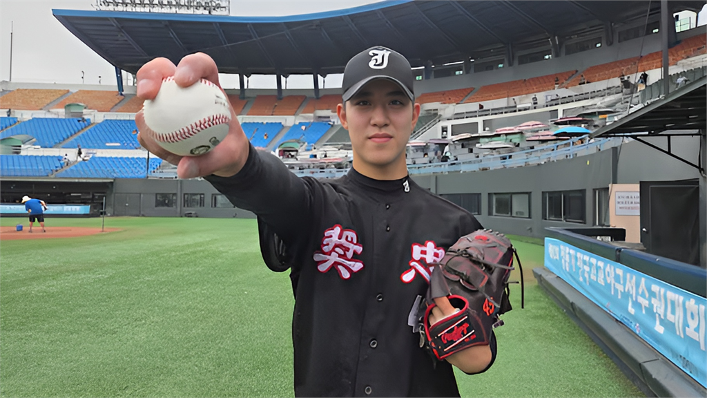MLB(影)/藍鳥砸重金簽下韓國18歲火球男!過去宰制高中棒壇引起討論