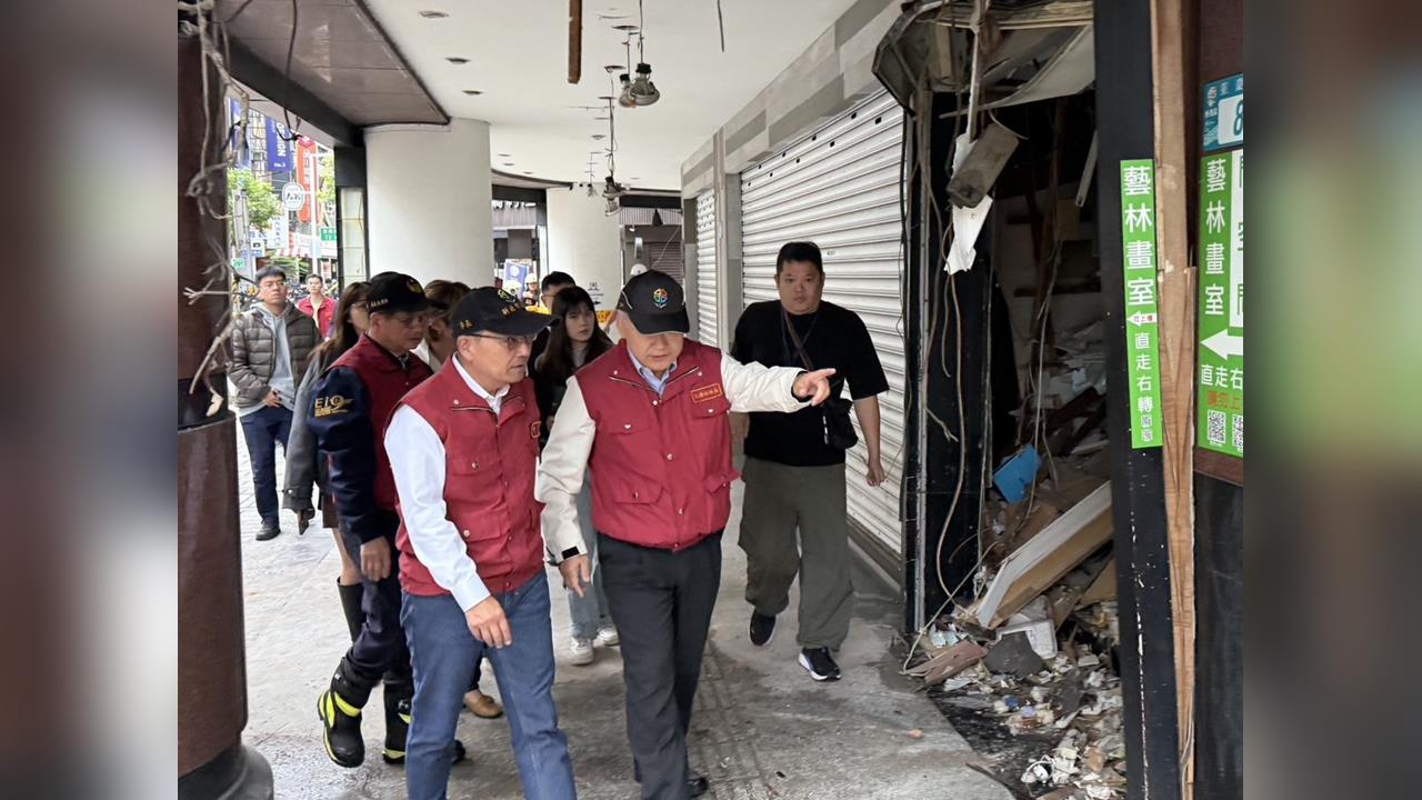 快新聞/板橋氣爆5路人遭波及 侯友宜勘災:傷者皆已出院、鄰損依法求償