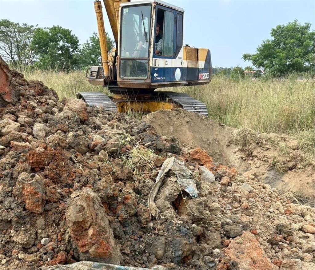 假租地真犯罪！大馬男組土尾集團狂撈4.2億 廢料填滿18座泳池