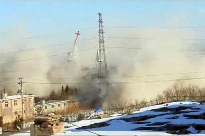 中國打壓宗教自由 爆破拆毀山西教堂