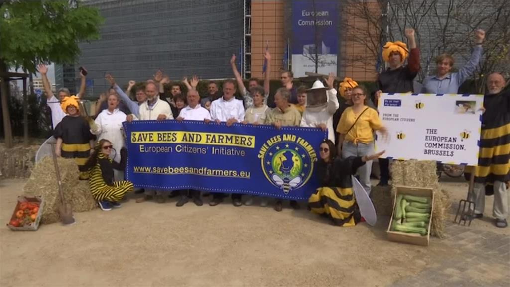 拯救蜜蜂與農夫！民眾要求歐盟禁用農藥