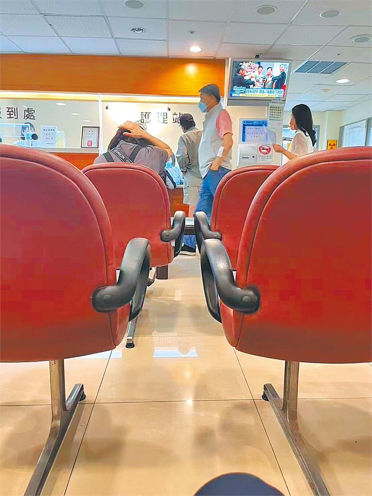 郭智輝因病辭經長？疑肝病變做"正子斷層掃描"