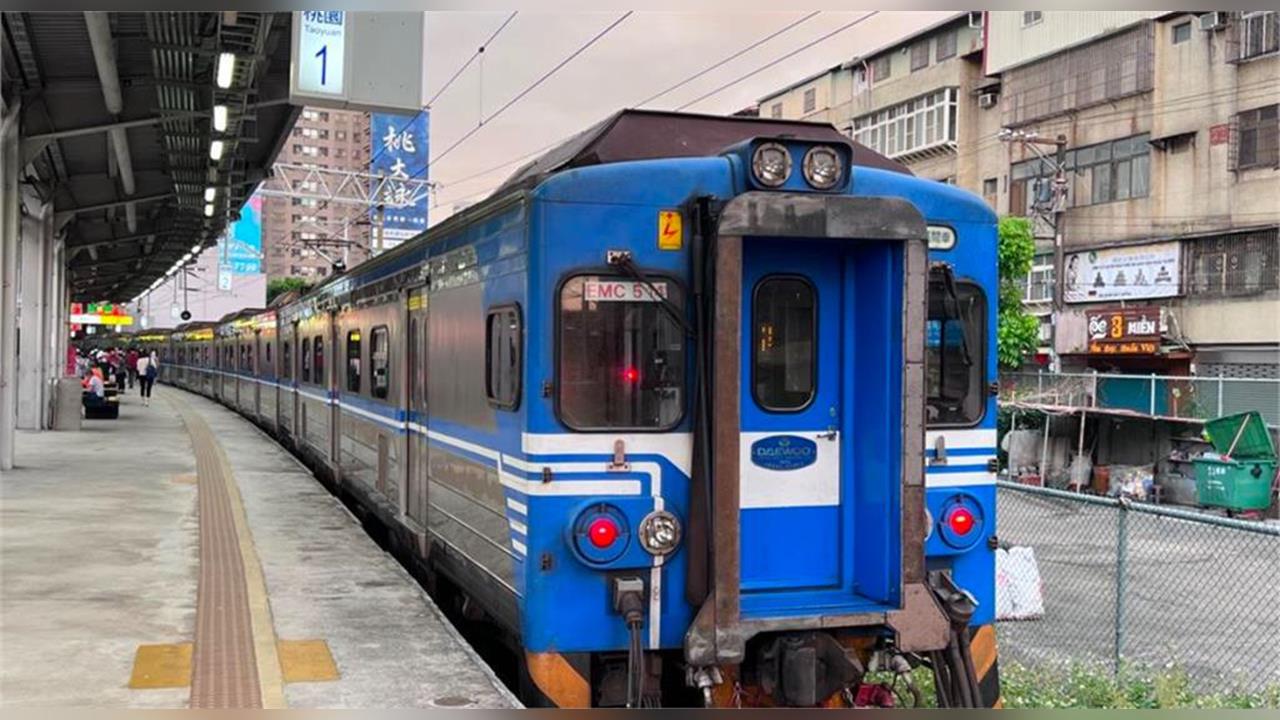 快新聞／南台灣雨彈狂襲！台鐵軌道淹水「中洲=岡山」雙線中斷停駛