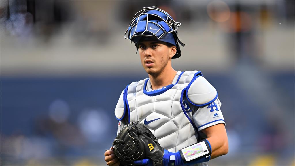 MLB/慘遭道奇釋出的35歲冠軍捕手 確定加盟世仇舊金山巨人引起球迷討論
