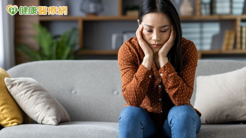 你正被負能量影響嗎？教你從心理與身體症狀判斷