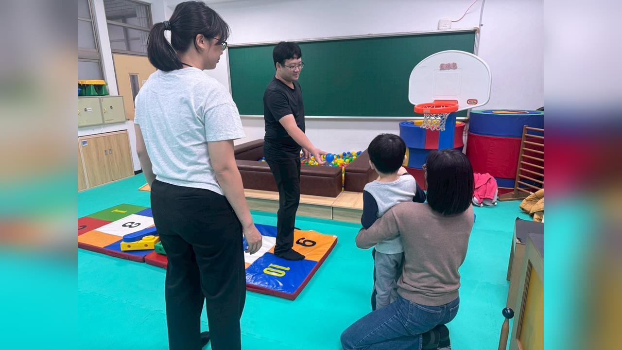 基隆市政府教育處說明營養午餐政策並無影響外師經費及特教資源
