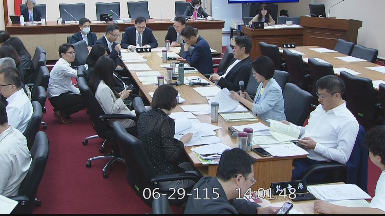 翁曉玲欲砍海基會預算　與羅文嘉爆口角、王鴻薇急緩頰