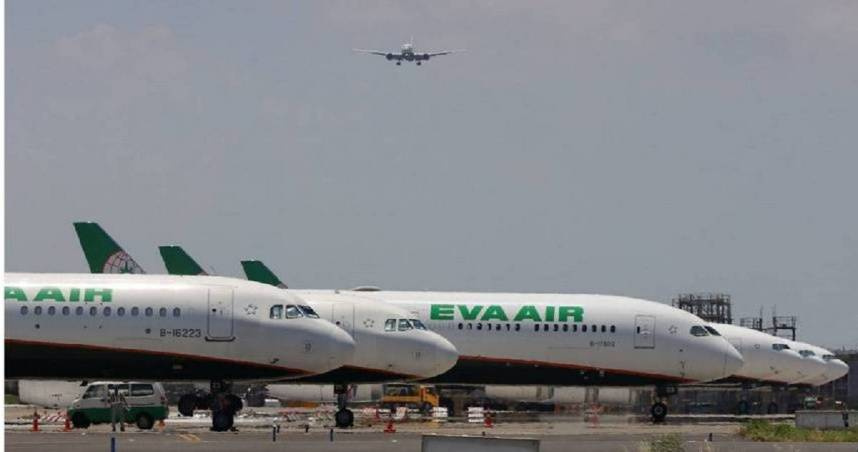 長榮乘客還原機上狀況！　空服員「全身關節痛仍送2段餐」返台猝逝