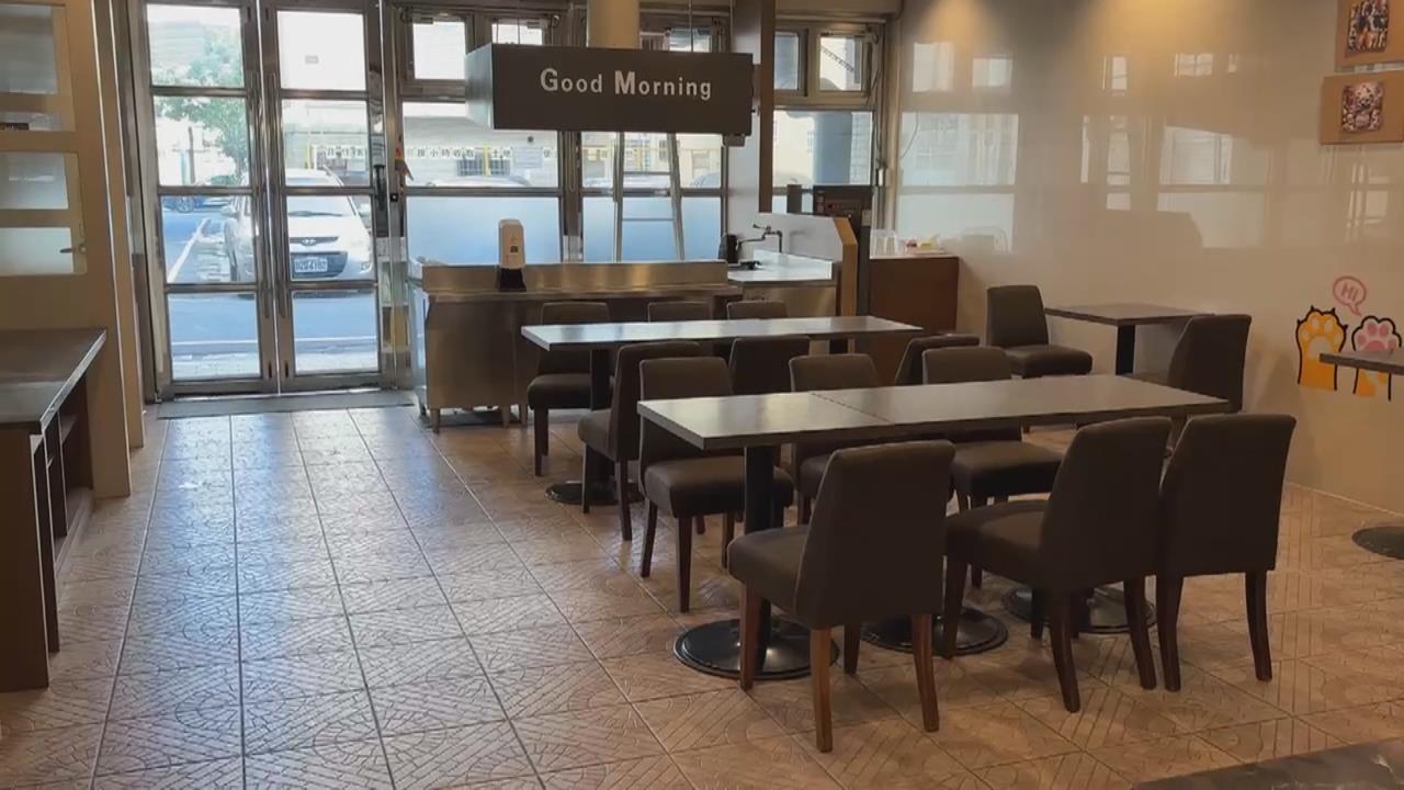 悚! 入住3星旅店半夜突遭陌生人"持卡闖入" 旅客嚇壞