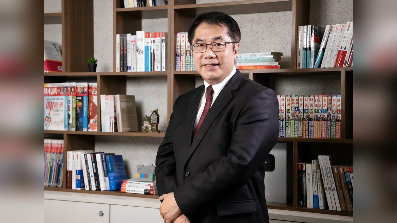 黃偉哲近8年施政獲70.9%市民肯定　社福健康滿意度更突破8成